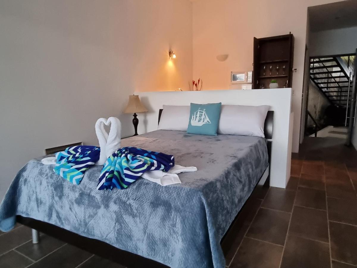Vista Ocean Suites Boutique Hotel Event Venue Manuel Antonio Exterior photo